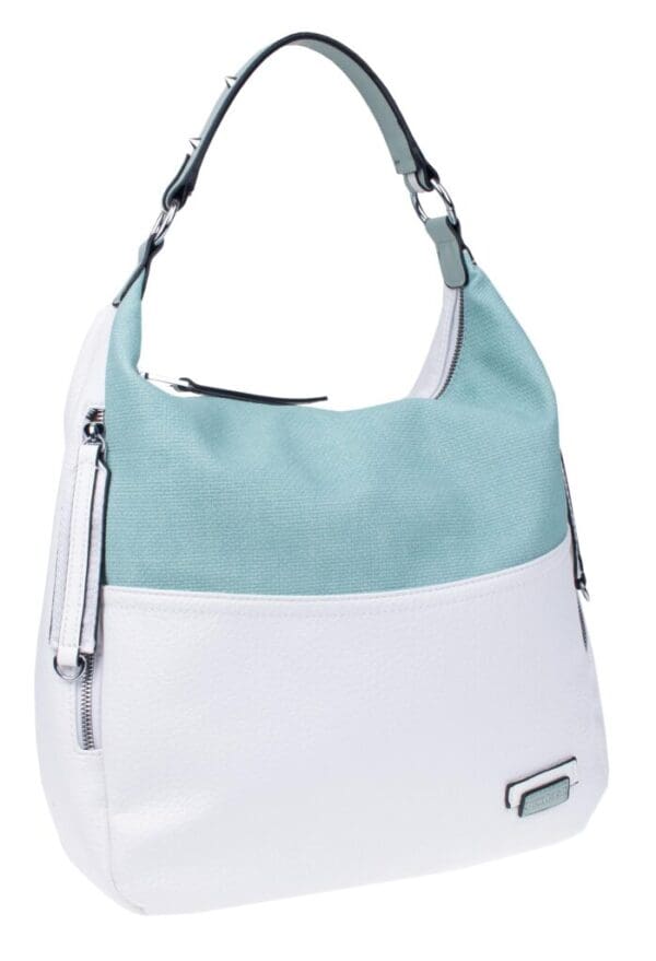T6240-white-699x1024