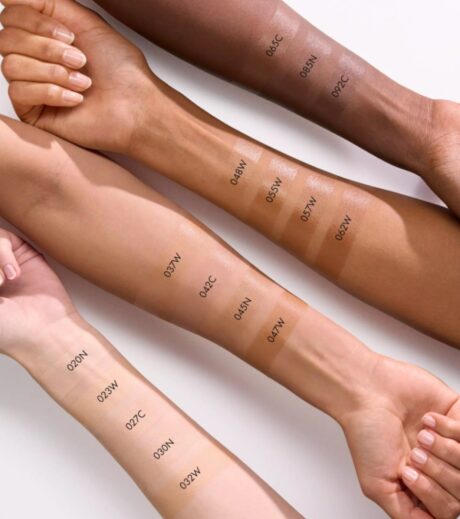 catrice-hidratante-con-color-swatches