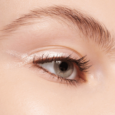 essence-eye-sparkle-liquid-liner-longue-tenue-effet-scintillant (1)
